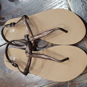 EUC Third Oak Bronze Sandals. SIZE 11